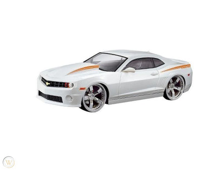 Braha 1:24 Scale Chevrolet Copo Camaro Licensed Friction Car