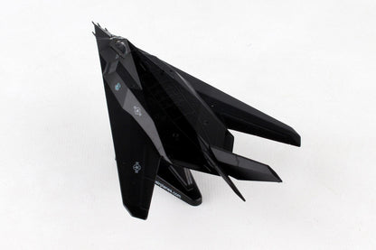 Daron  Lockheed F-117 Die-cast Metal Nighthawk 1:150 - Stealth Attack Aircraft